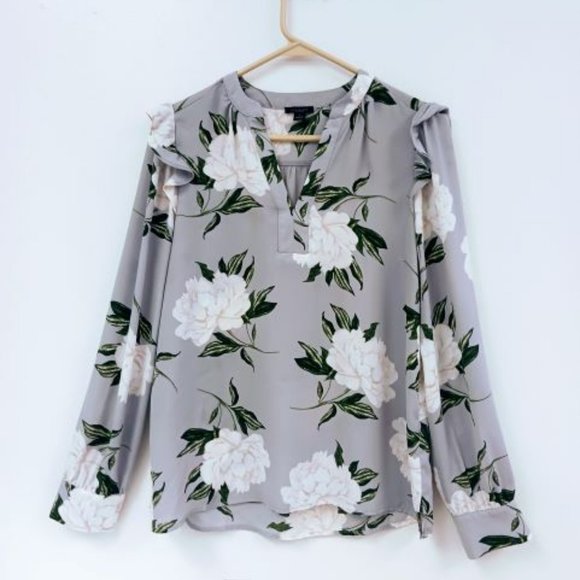 Ann Taylor Tops - ANN TAYLOR Lavender Ruffle Blouse Size S